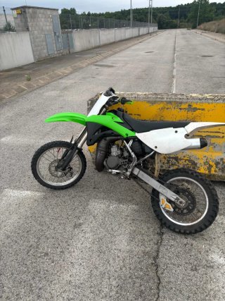 Kawasaki KX 85 Motocross Verde/Blanco