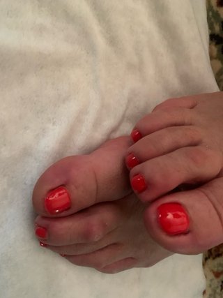 Ofrezco servicio de manicura ,pedicura a domicilio