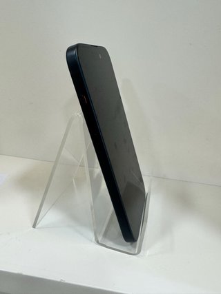 iPhone 15 128GB Negro - Batería 85%