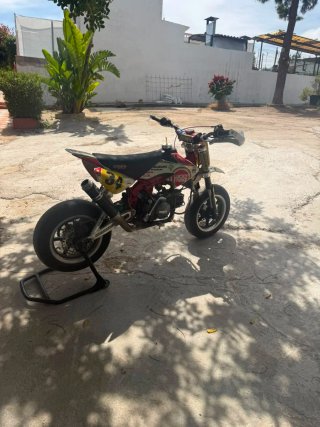 Pit Bike Suzuki 150cc Motocross Roja y Blanca