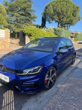 Volkswagen Golf R 310