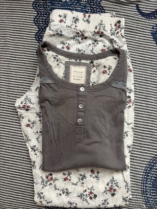 Pijama Women'secret floral gris mujer
