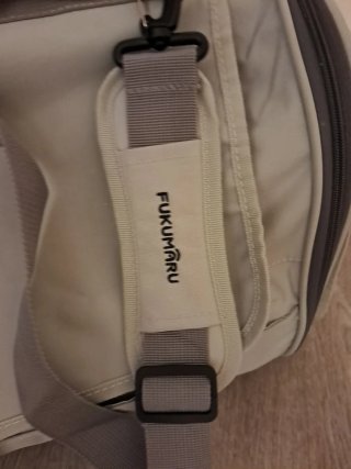 Transportín para mascotas beige y gris