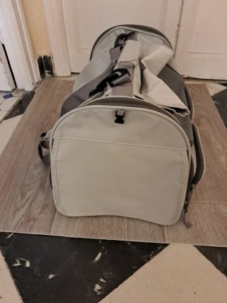 Transportín para mascotas beige y gris