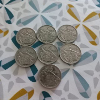 Lote de  monedas. todas las de las fotos por 3 eur