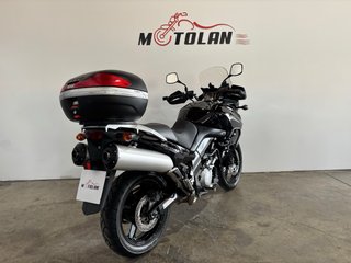 Suzuki V-Strom 1000cc