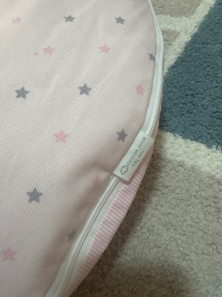 Almohada de lactancia rosa cottom juice