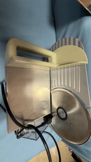 Cortafiambres eléctrico