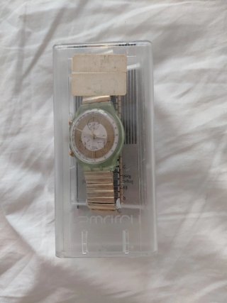 Reloj Swatch Oro y Verde