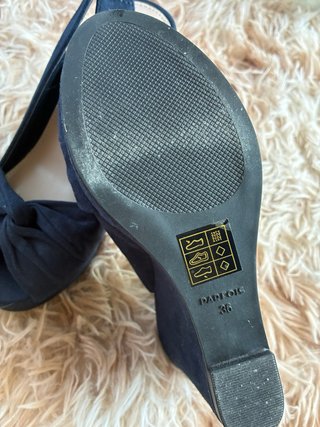 Sandalias de cuña azul talla 36
