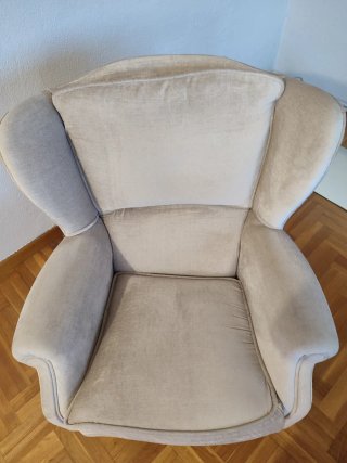 Butaca orejera gris
