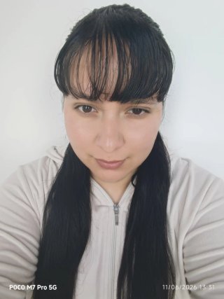 Busco trabajo interna de lunes a viernes 1200