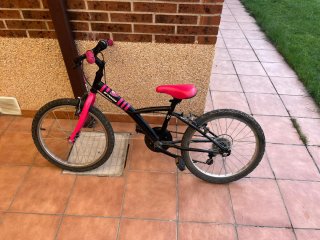 Bicicleta BTwin 6-9 años