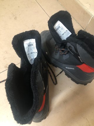 Botas de montaña Quechua (talla 38)