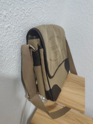 Bolso Prada Beige y Negro
