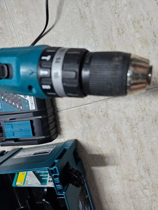 Taladro Makita DHP453RYLJ + Batería y Cargador