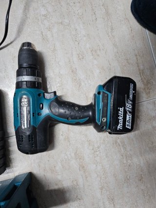 Taladro Makita DHP453RYLJ + Batería y Cargador