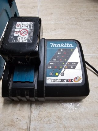 Taladro Makita DHP453RYLJ + Batería y Cargador