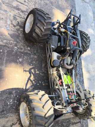 FG Monster 1/5 Auto scoppio 2 tempi RC FG24050