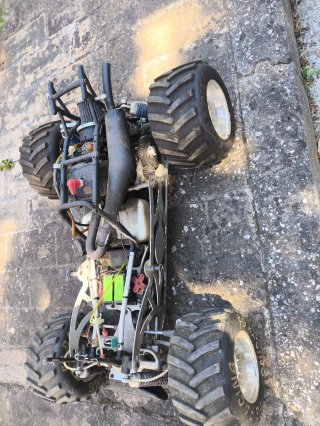 FG Monster 1/5 Auto scoppio 2 tempi RC FG24050