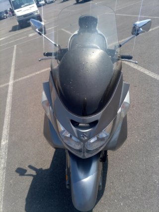 Suzuki Burgman 250 gris