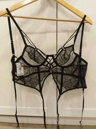 Conjunto lencería negro encaje S