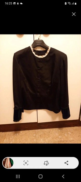 Traje regional talla 50 bordado a mano