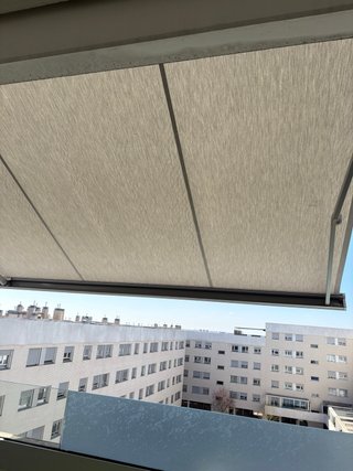 Toldo plegable gris