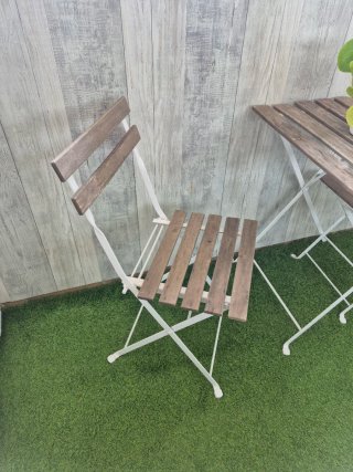 Mesa y 2 Sillas Plegables Madera