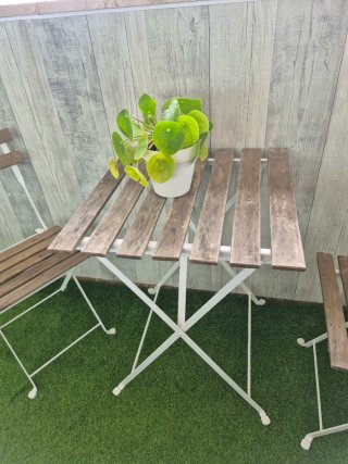 Mesa y 2 Sillas Plegables Madera