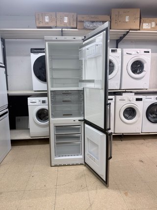 Nevera Siemens 200x60 con garantía