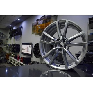 Juego de 4 Llantas 19 Pretor Silver VW022