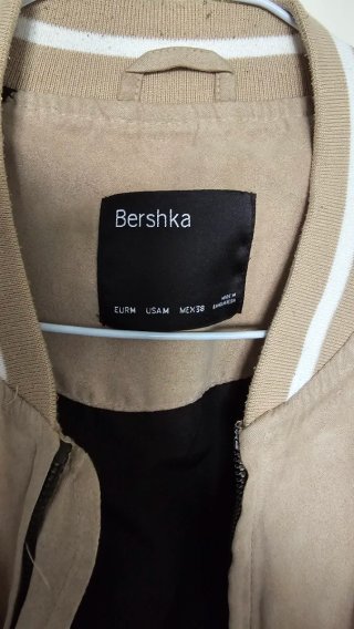 Chaqueta Bomber Beige Bershka