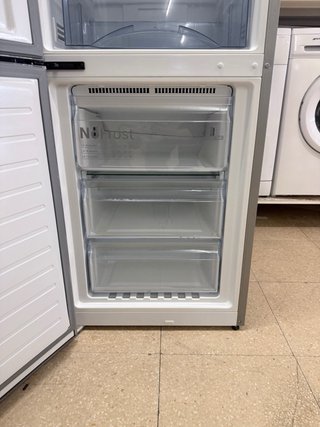 Nevera Bosch 200x60 con garantía
