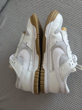Nike Dunk Low Remastered White Gum