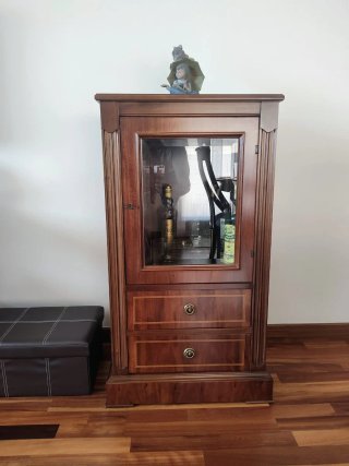 Vitrina Botellero Madera Clásico