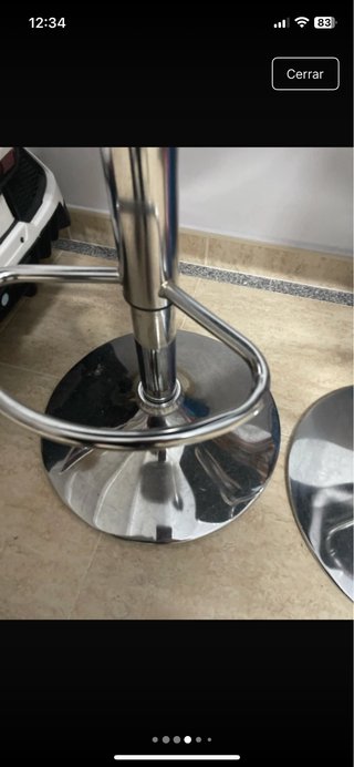 Taburetes de cocina negros, sin usar