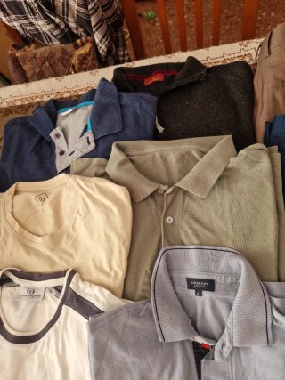 Lote 9 piezas: Camisetas y Pantalones Talla L
