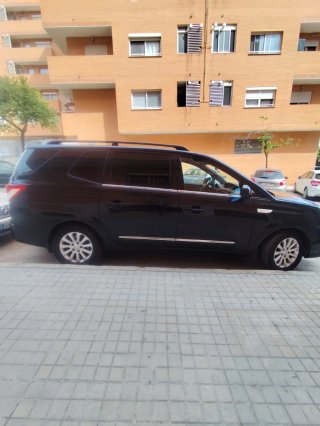 SsangYong Rodius 2015