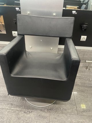Sillón Negro Giratorio