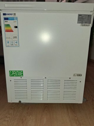 CONGELADOR ,ZANUSSI,ARCON, PRÁCTICAMENTE NUEVO.