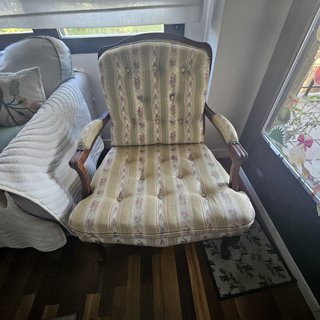 Sillón butaca antiguo tapizado