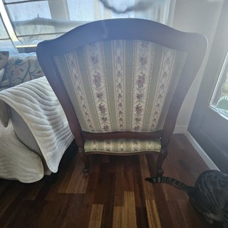 Sillón butaca antiguo tapizado