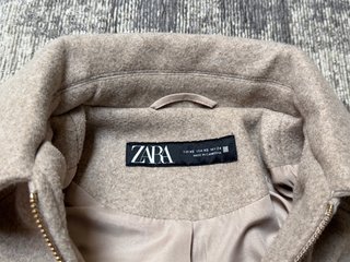 Chaqueta Zara beige mujer