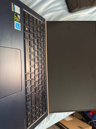 ASUS ZenBook UX533F Azul/Plata
