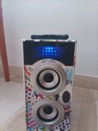 Altavoz Bluetooth BBQ Multicolor