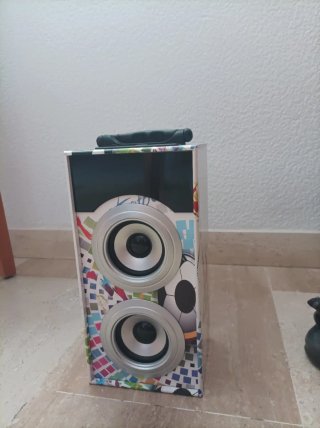Altavoz Bluetooth BBQ Multicolor
