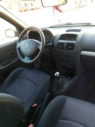 Renault Clio 2002