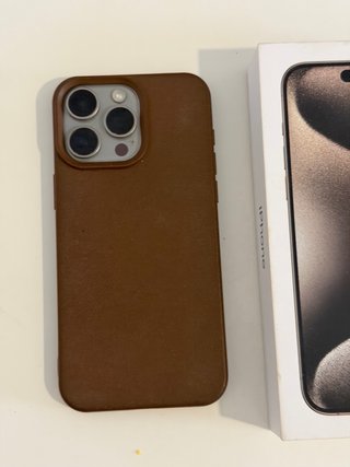 iPhone 15 Pro Max 256GB Plata