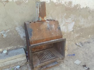 Chimenea de leña metálica